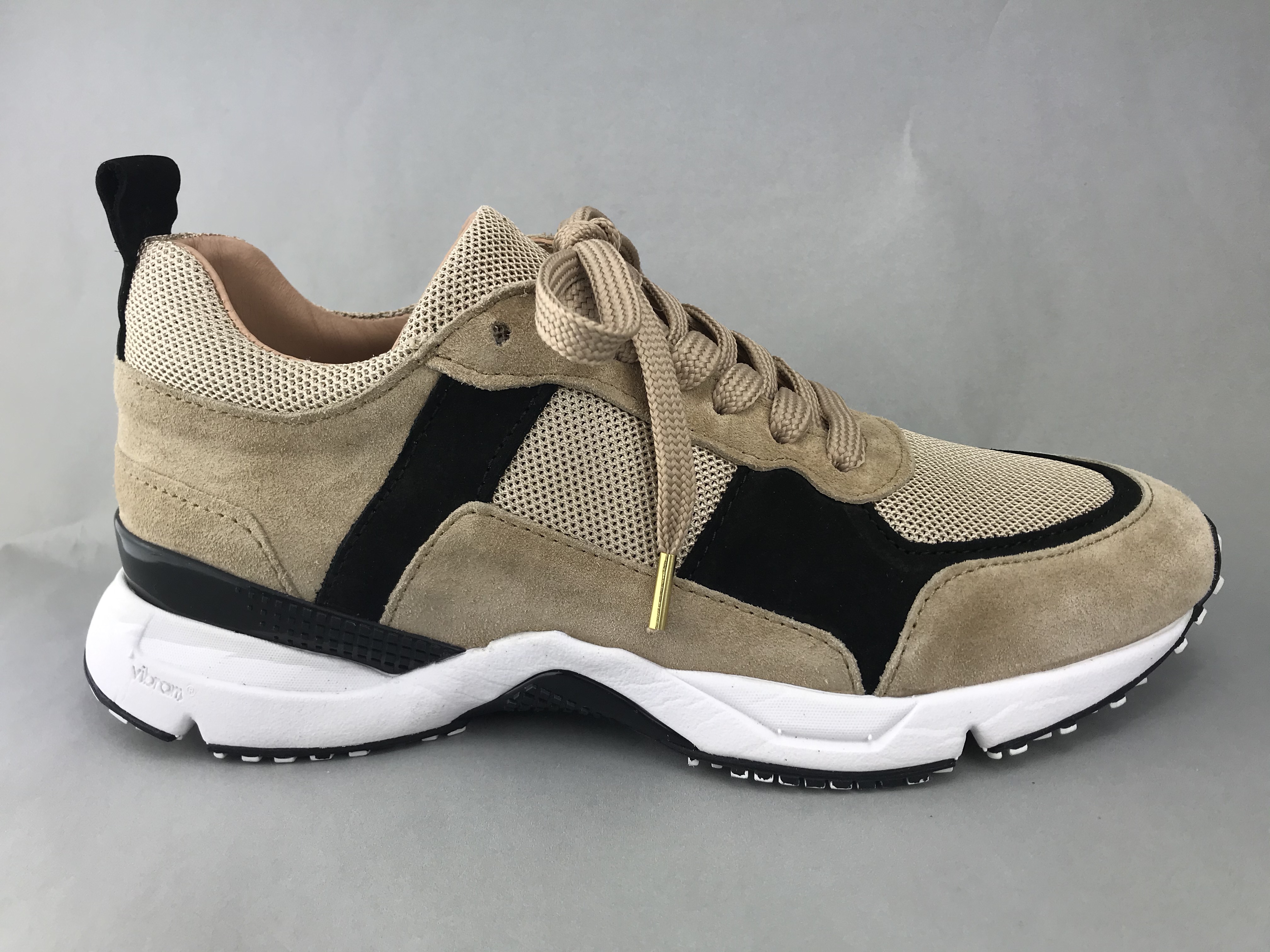 saucony sneakers brun