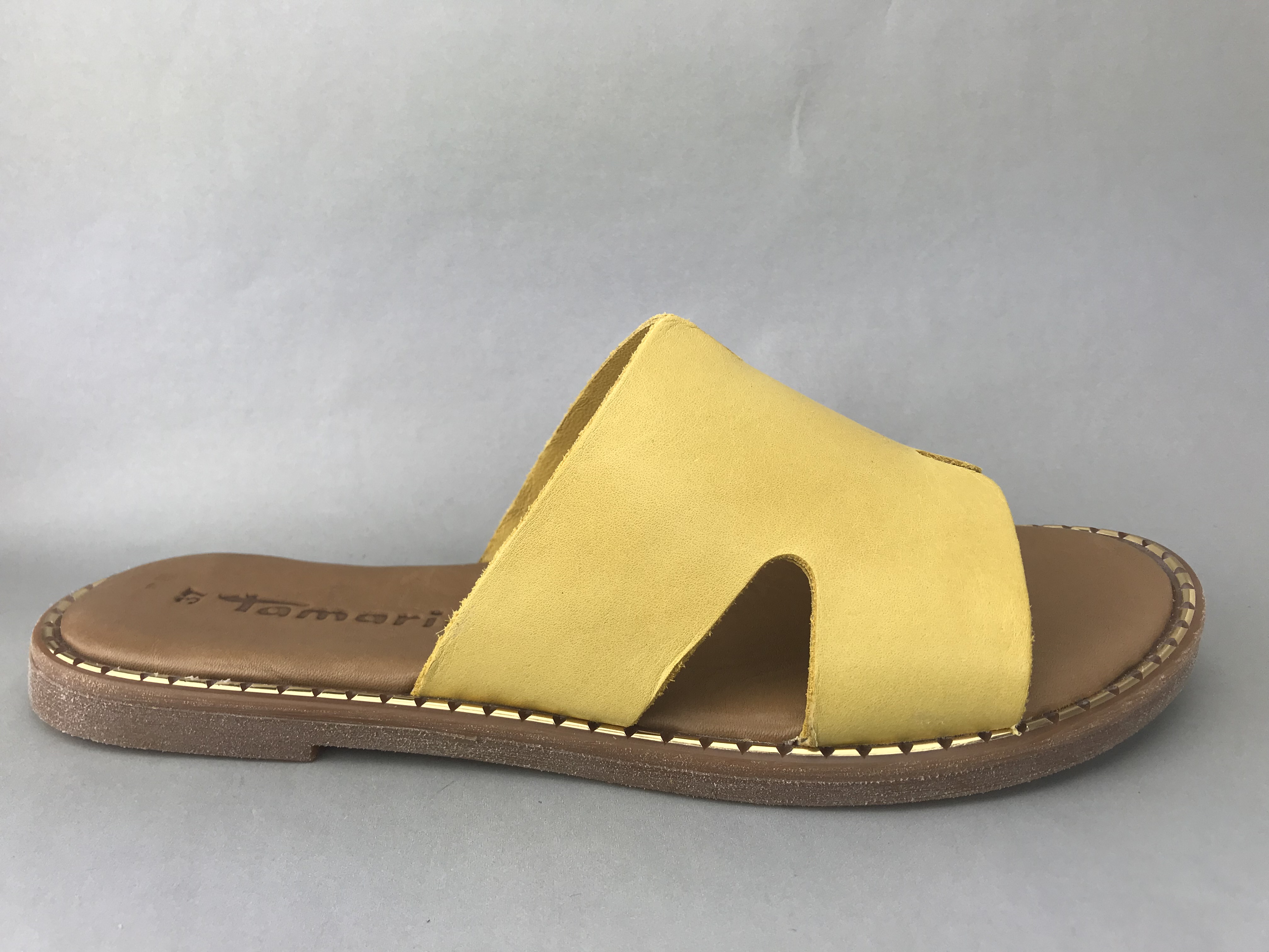 tamaris leather slipper
